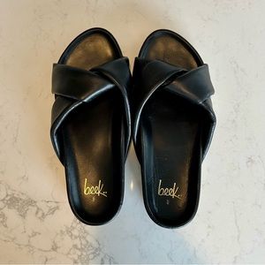 Beek molded footbed leather slides. Worn once. Like new!